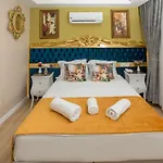 Atlantis Royal Hotel