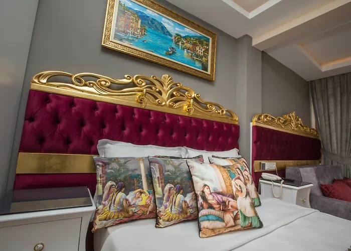 Отель Atlantis Royal 3*