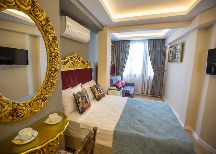 Отель Atlantis Royal 3*