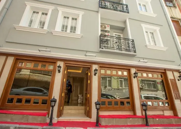 Atlantis Royal Отель 3*