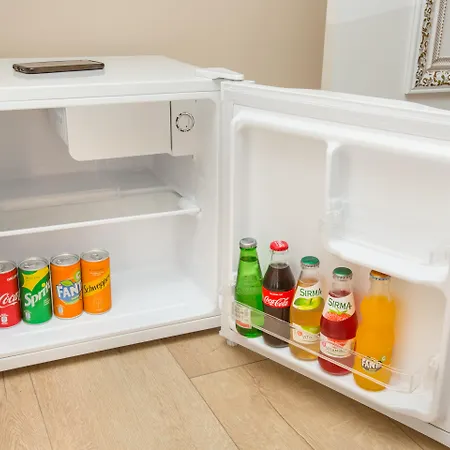 מלון Atlantis Royal 3*