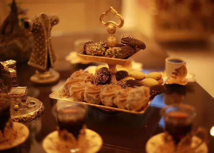 Отель Atlantis Royal 3*